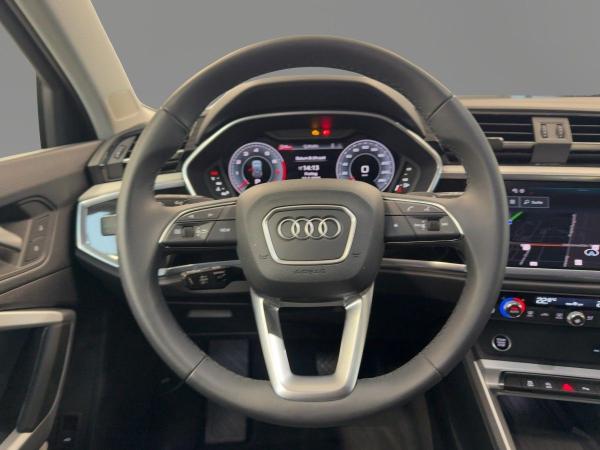Audi Q3 S line quattro 40 TFSI Standh Kamera AHK Navi