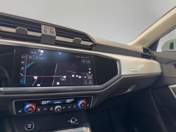Audi Q3 S line quattro 40 TFSI Standh Kamera AHK Navi