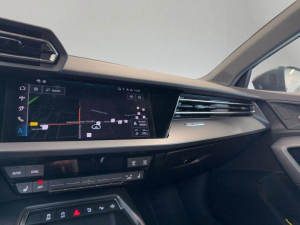 Audi A3 Limousine S line 35 TDI Kamera Navi virtual