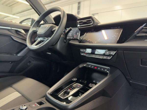 Audi A3 Limousine S line 35 TDI Kamera Navi virtual