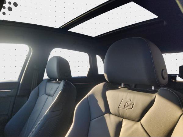 Audi Q3 35 TFSI S line Pano*360°*Matrix*AHK*CarPlay*