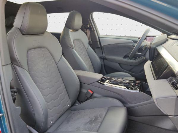 Audi A6 e-tron A6 Avant e-tron qu. S line Air*Pano*ACC*360°*B&O Audi A6 e-tron A6 Avant e-tron qu. S line Air*Pano*ACC*360°*B&O