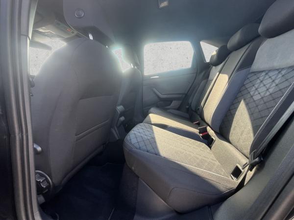 Volkswagen Taigo R-Line 1.5 TSI DSG;IQ.LIGHT,IQ.DRIVE,AHK