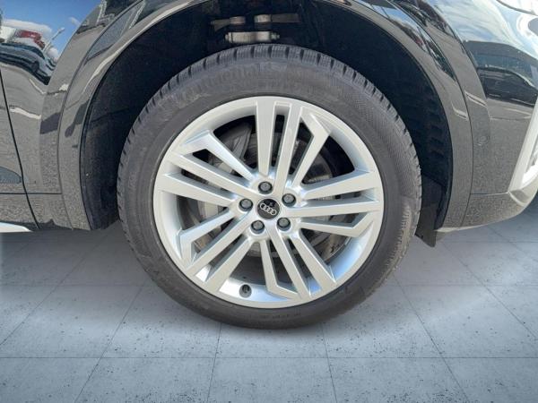 Audi Q5 50 TFSI e S line business qu S tr HUD Matrix
