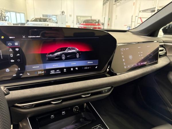 Audi A6 Avant S line e-hybrid quattro edition one