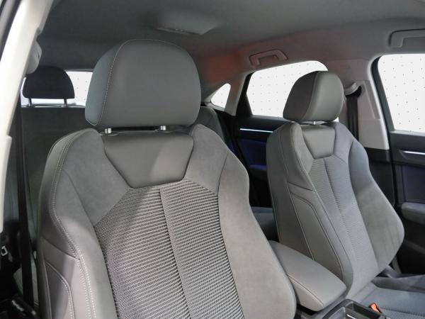 Audi Q3 Sportback 35 TFSI S line LED*AHK*Virtual*ACC