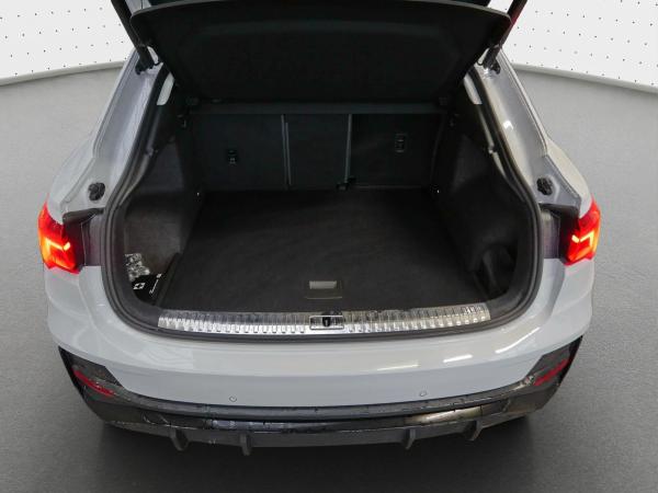 Audi Q3 Sportback 35 TFSI S line LED*AHK*Virtual*ACC