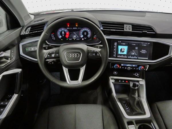 Audi Q3 35 TDI S tronic ACC*CarPlay*LED*Kamera*Sound*