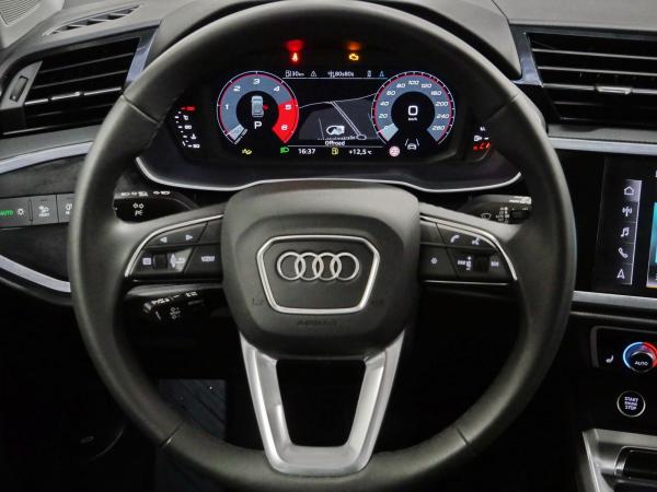 Audi Q3 35 TDI S tronic ACC*CarPlay*LED*Kamera*Sound*