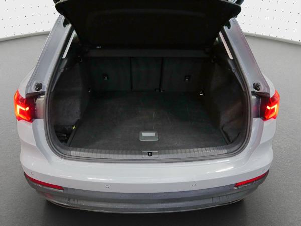 Audi Q3 35 TDI S tronic ACC*CarPlay*LED*Kamera*Sound*