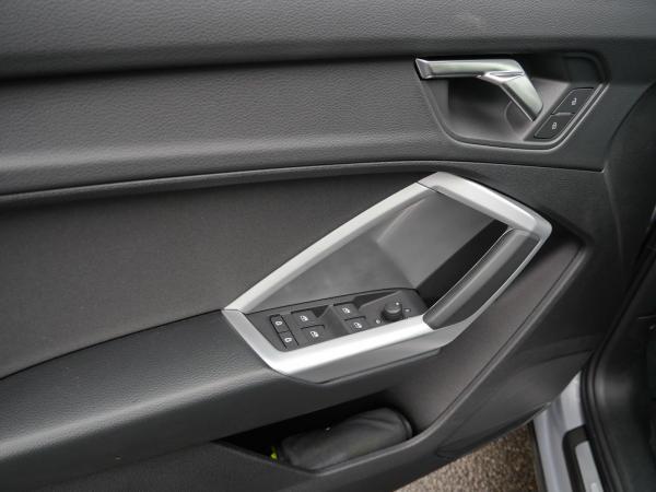 Audi Q3 35 TFSI advanced AHK*Sound*Virtual*LED