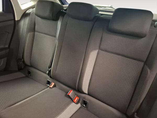 Volkswagen Polo VI 1.0 Life SHZ CarPlay 2xKlima