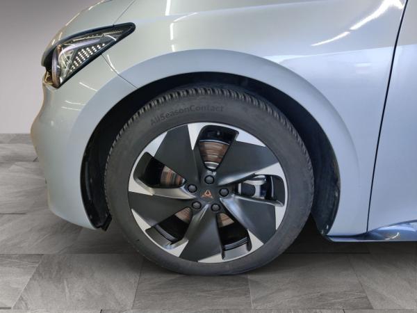 Cupra Born eBoost 77kWh/LED/ACC/Navi/Sitzhz/Wärmepumpe