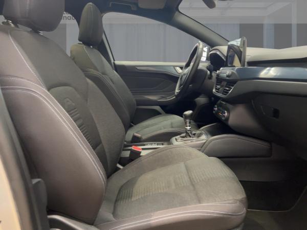 Ford Focus 1.0 EcoBoost Mild-Hybrid Active X S/S