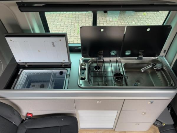 Nissan Primastar REVOTION UrbanCamper /Primastar dCi170 DCT