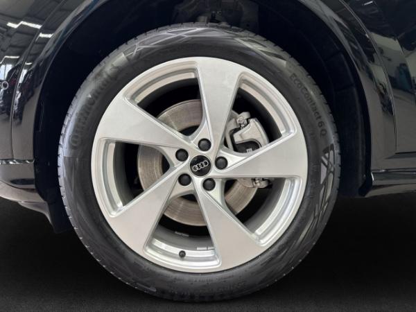 Audi Q5 TDI qu S tro ACC+AHK+Kamera+LED+Navi+Sitzh