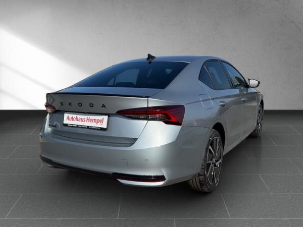 Skoda Octavia IV 1.5 TSI mHEV DSG Sportline Neu eingetroffen mit AHZV