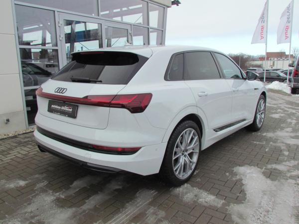 Audi e-tron 55 quattro 300 kW S line sofort verfügbar