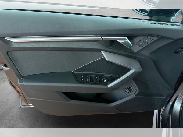 Audi A3 Sportback 35 TDI S line S-tronic LED Navi ACC PDC SHZ