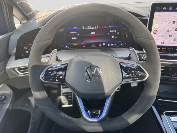 Volkswagen Golf Variant R 2,0TSI 245kW DSG 4MOT BLACK STYLE