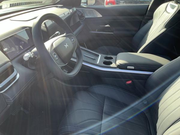 XPENG G9 AWD Performance MJ25 *AHZV*Premium Paket schwarz *sofort Lieferbar*