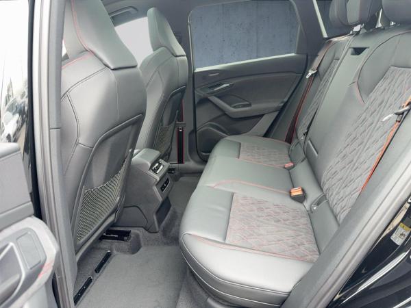 Audi e-tron Q6 SUV S line businessperformance Luft 21