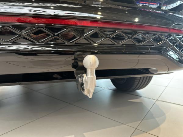 Volkswagen Tiguan R-Line Hybrid BlackStyle AHK 279,-