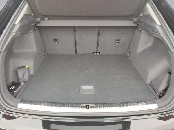 Audi Q3 35 TFSI advanced S-tronic Panorama Top-Paket