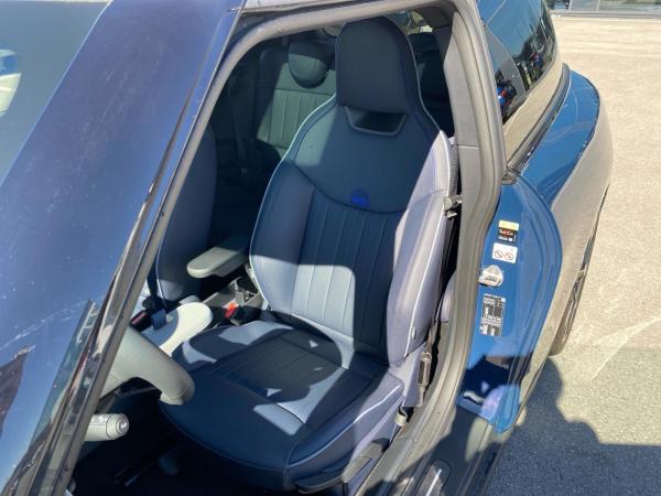 MINI Cooper E Favoured Trim Paket M Pano LED LRH HUD