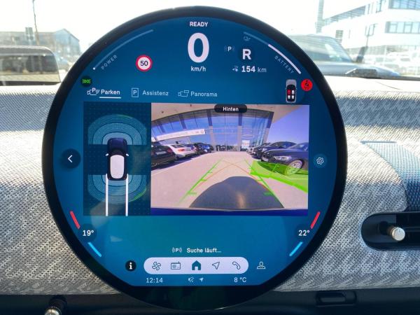 MINI Cooper E Favoured Trim Paket M Pano LED LRH HUD