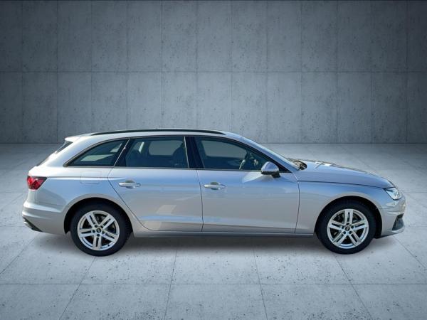 Audi A4 Avant 30 TDI S tr. LED Stdhzg Cam ACC Keyless