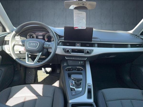 Audi A4 Avant 30 TDI S tr. LED Stdhzg Cam ACC Keyless