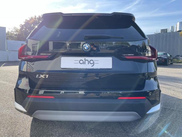 BMW iX1 eDrive20 Navi /  NEU / CURVED Display / RFK