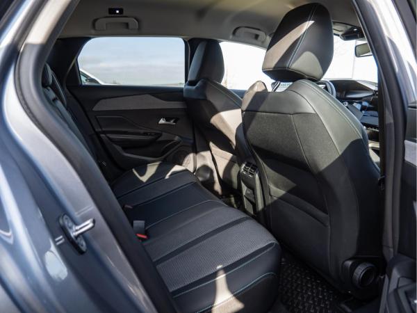 Peugeot 308 SW 130 EAT8 ALLURE *ALLWETTER*SITZ-/LENKRAD-/FS-HEIZUNG*KEYLESS*SN59
