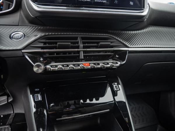 Peugeot 2008 Allure 130 EAT8 *ACC*SITZHZG*APPLE/ANDROID*LEDER*SN 82