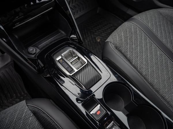 Peugeot 2008 Allure 130 EAT8 *ACC*SITZHZG*APPLE/ANDROID*LEDER*SN 82