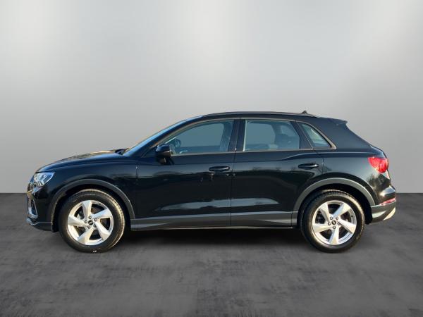 Audi Q3 advanced 35TDI S-tronic / MMI-Navi+, LED, AHK