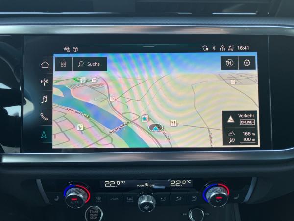 Audi Q3 advanced 35TDI S-tronic / MMI-Navi+, LED, AHK