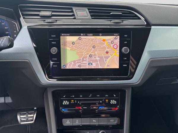 Volkswagen Touran ENERGY 1,5TSI 110kW NAVI DSG IQ LIGHT