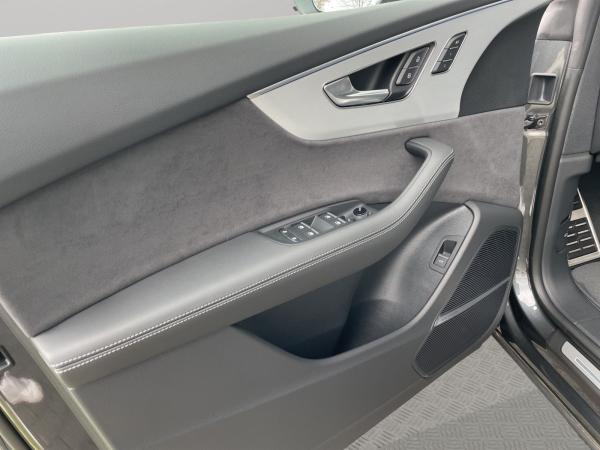 Audi Q8 SUV TDI quattro HD Matrix B&O HuD Pano 23"