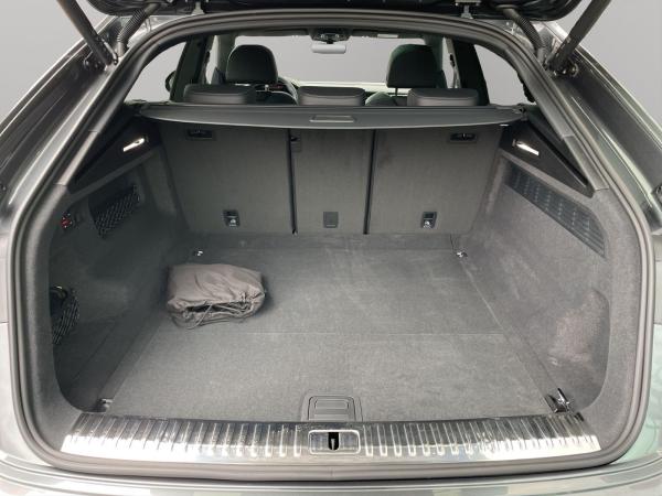 Audi Q8 SUV TDI quattro HD Matrix B&O HuD Pano 23"