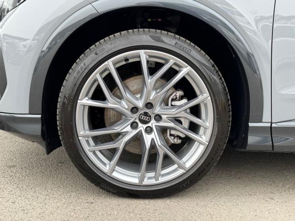 Audi Q4 e-tron Sportback 45 quattro *WINTERRÄDER*S line AHK HUD