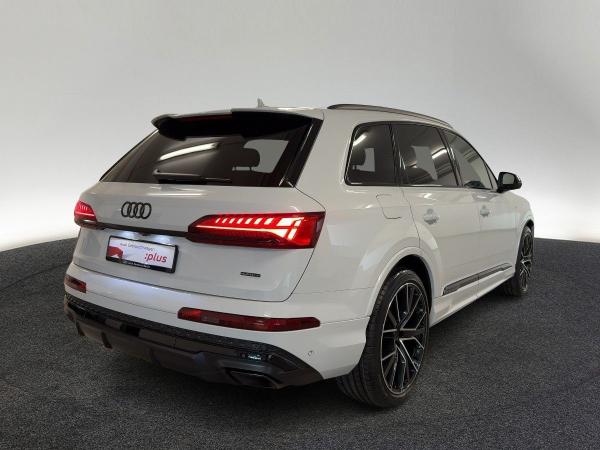 Audi Q7 S line TDI qu.tiptr. AHK MATRIX RFK NACHTS