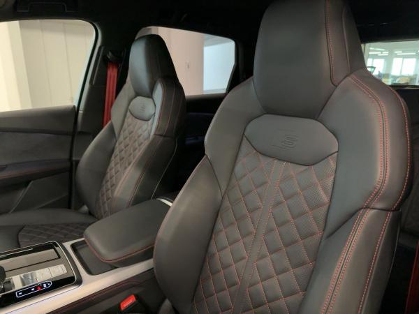 Audi Q7 S line TDI qu.tiptr. AHK MATRIX RFK NACHTS