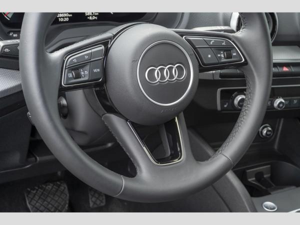 Audi Q2 35 TFSI S line S-tronic Kamera/Optikpaketschwarz/Navi plus/Sitzheiz