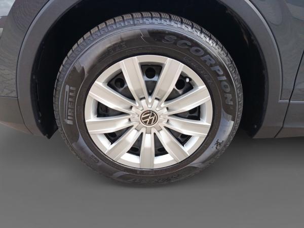 Volkswagen Tiguan Sofort verfügbar*Haustürlieferung*Diebstahlwarnanlage*Navi*Winter-Paket*elektr. Heckklappe