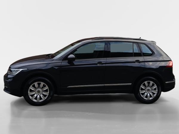 Volkswagen Tiguan Sofort verfügbar*Haustürlieferung*Diebstahlwarnanlage*Navi*Winter-Paket*elektr. Heckklappe