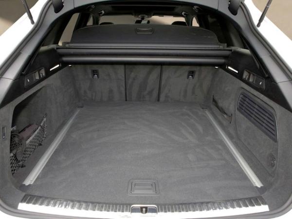 Audi RS6 Avant 4.0 TFSI Q performance |HuD|Leder|AHK