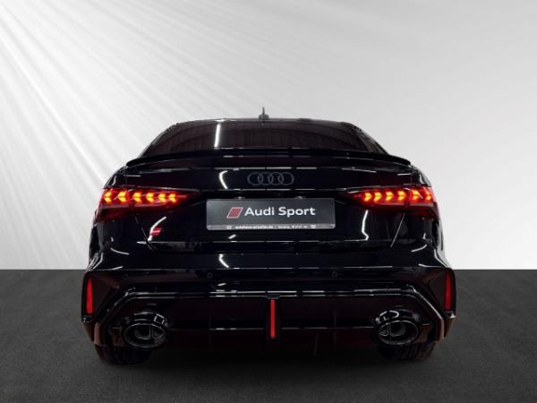 Audi RS3 Limousine qu S tro ACC+Kamera+Matrix+Pano