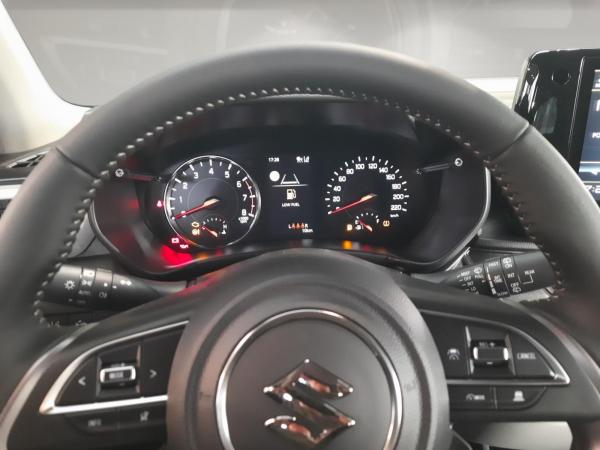 Suzuki Swift 1.2 HYBRID MT Comfort+